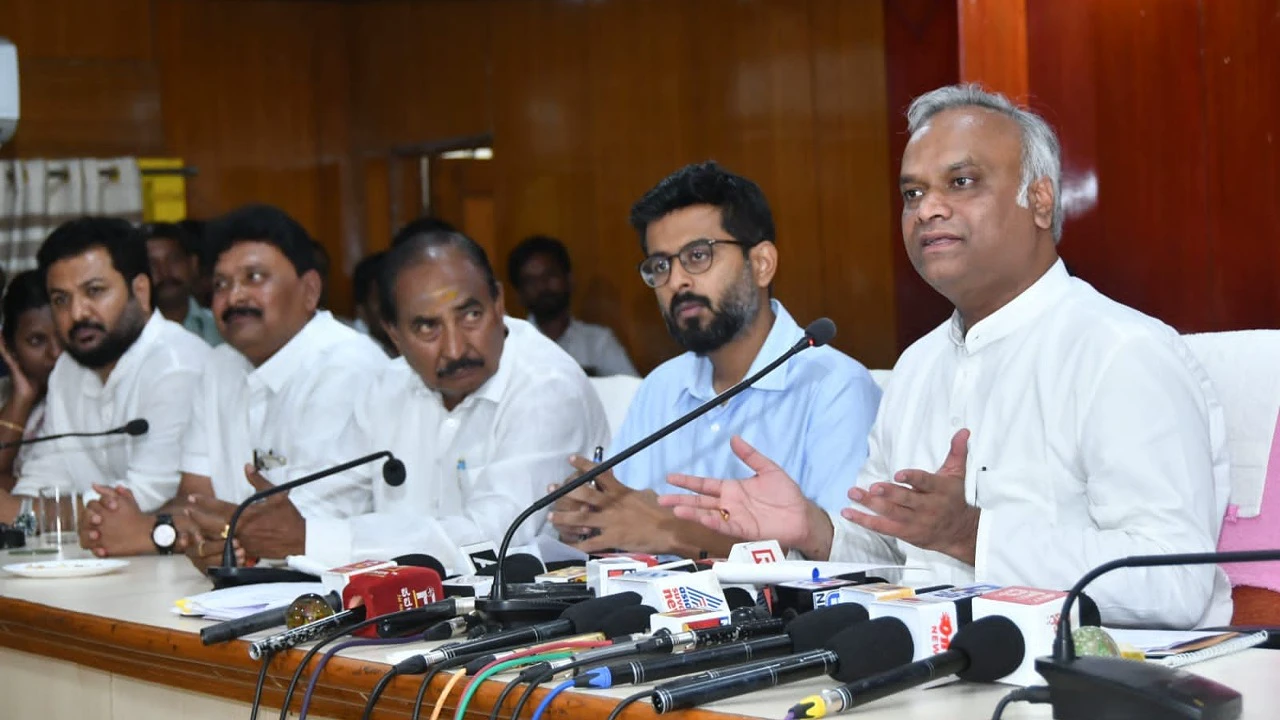 Kalaburagi is top 2 in crop insurance distribution